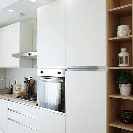 アパート Per Aspera Ad Astra *