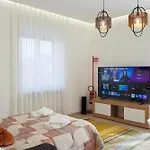 Appartement Per Aspera Ad Astra