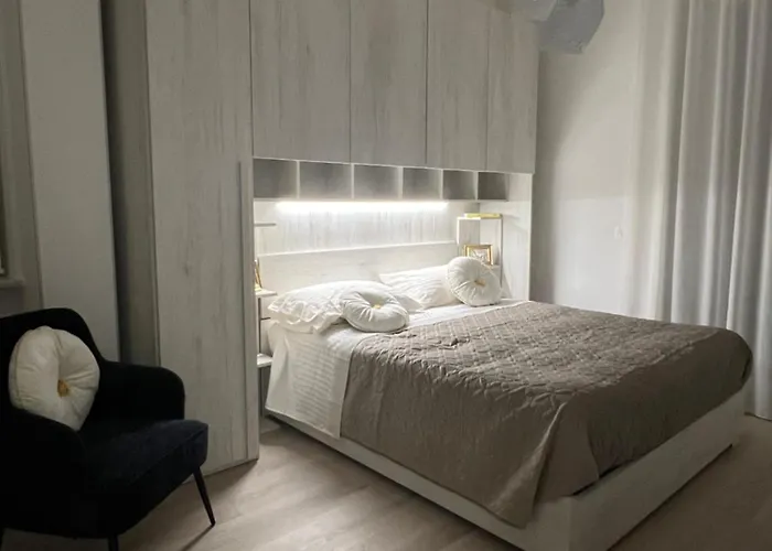 Per Aspera Ad Astra Apartament Salerno